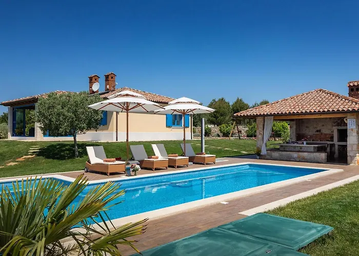 Будинок відпочинку Evelyn Пула